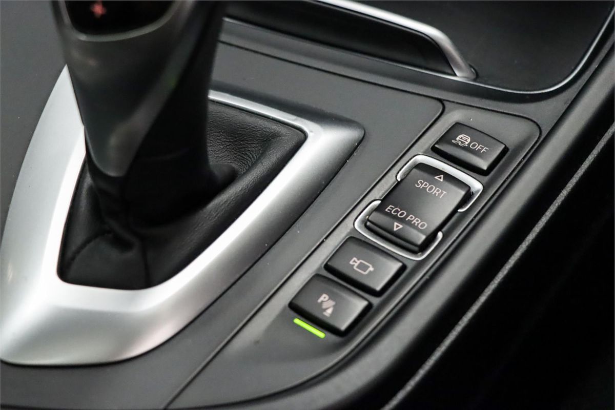 2018 BMW 3 Series 330i M Sport F30 LCI