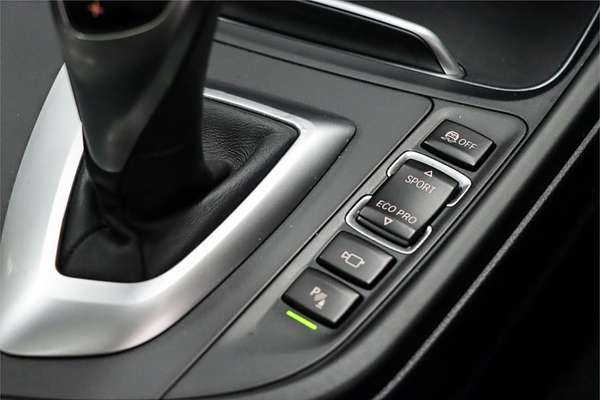 2018 BMW 3 Series 330i M Sport F30 LCI