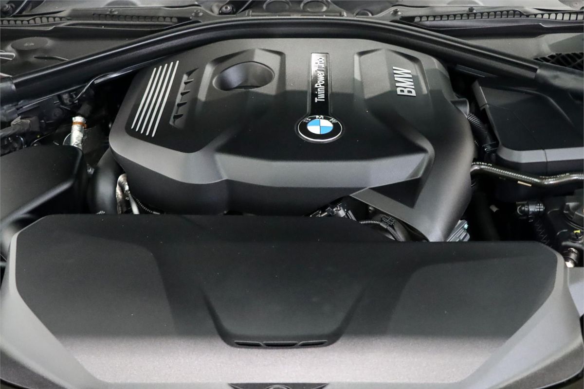 2018 BMW 3 Series 330i M Sport F30 LCI