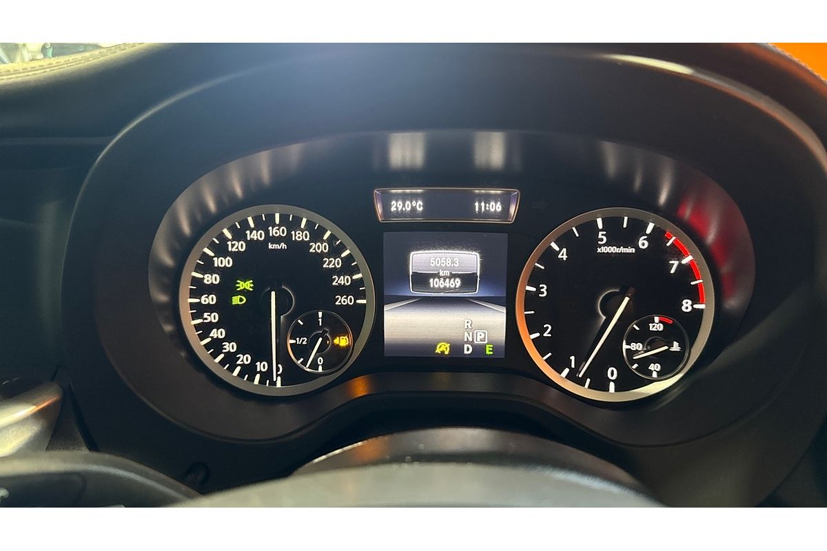 2016 INFINITI Q30 Sport H15