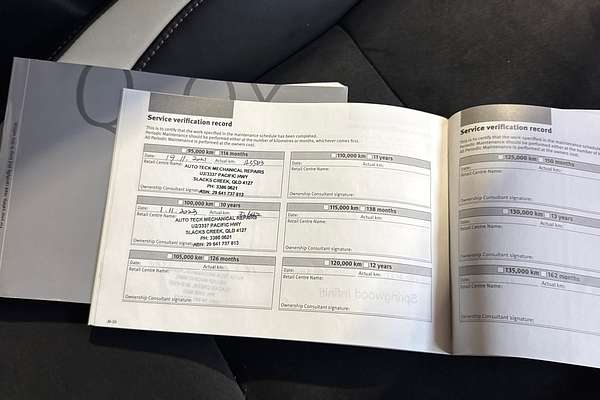 2016 INFINITI Q30 Sport H15