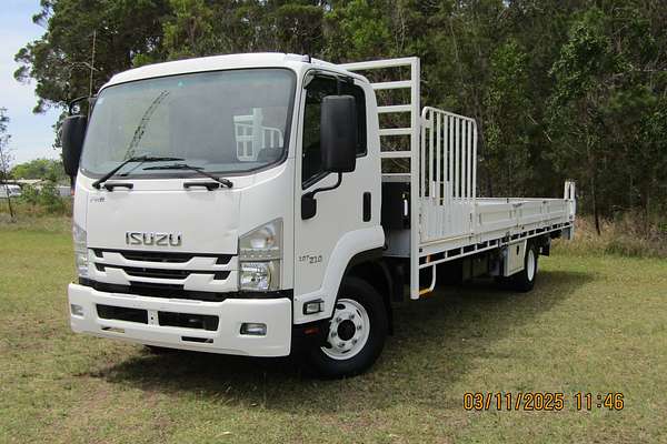 2017 Isuzu FRR 107-210 (XLWB) F MY16 REAR WHEEL DRIVE