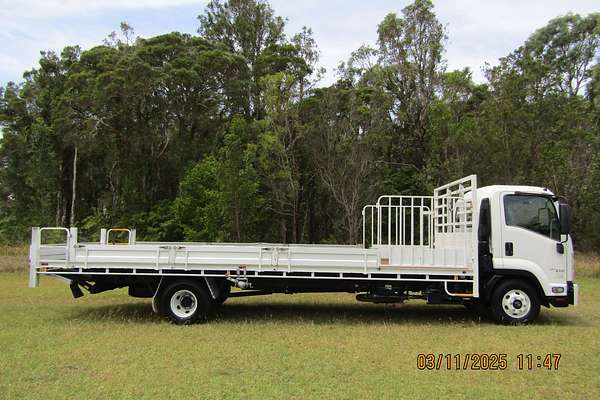 2017 Isuzu FRR 107-210 (XLWB) F MY16 REAR WHEEL DRIVE