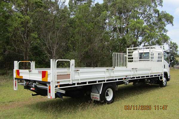 2017 Isuzu FRR 107-210 (XLWB) F MY16 REAR WHEEL DRIVE