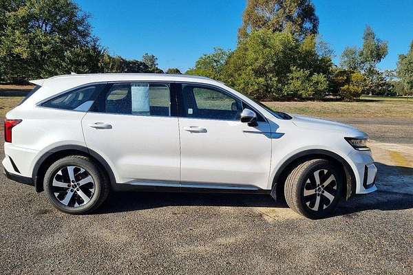 2022 Kia Sorento Sport MQ4
