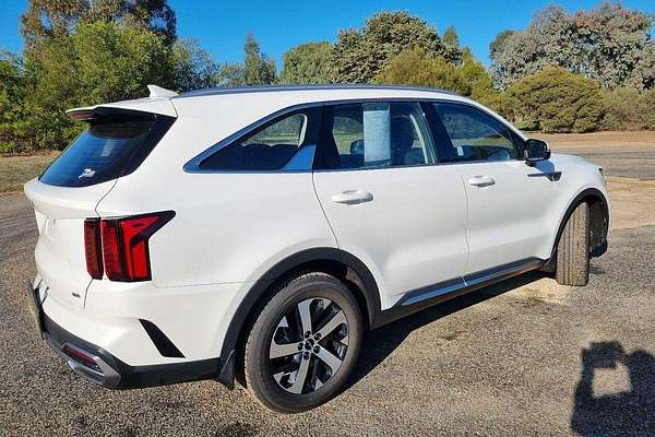 2022 Kia Sorento Sport MQ4