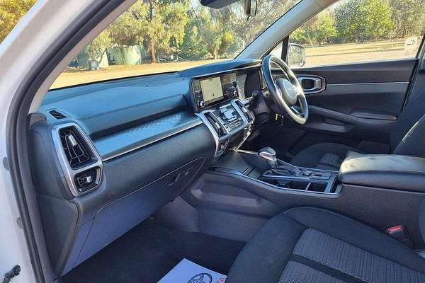 2022 Kia Sorento Sport MQ4