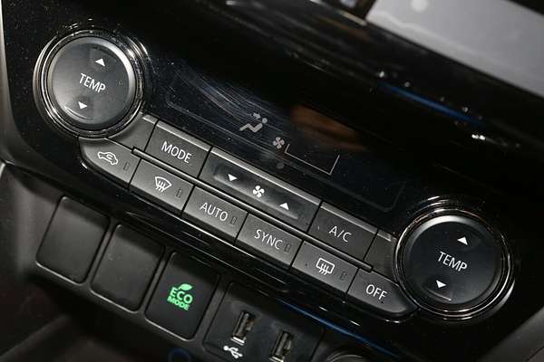 2017 Mitsubishi Eclipse Cross Exceed YA