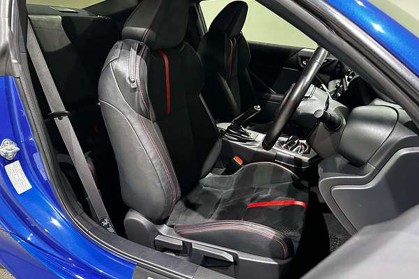2022 Subaru BRZ S ZD8