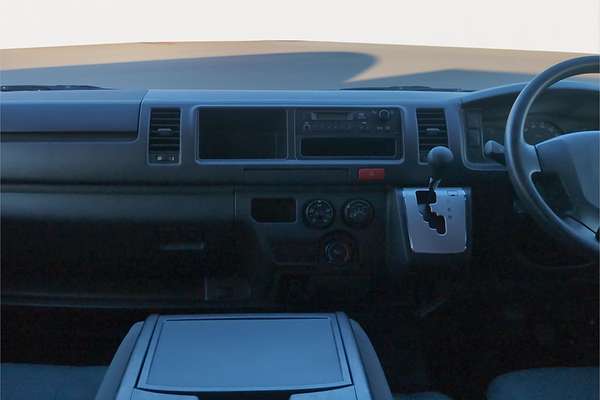 2015 Toyota Hiace Wide Long DX GL Package 4WD