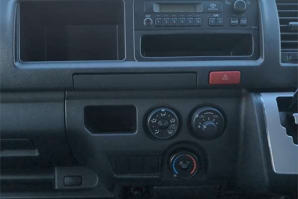 2015 Toyota Hiace Wide Long DX GL Package 4WD