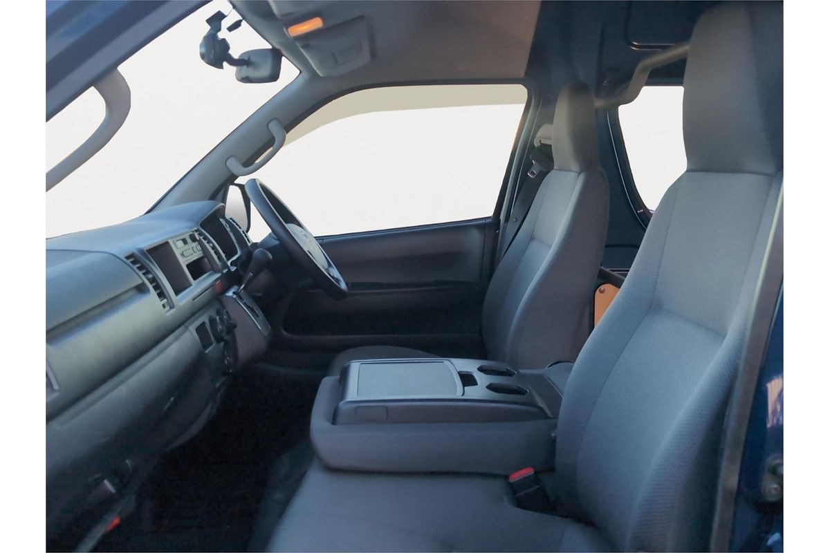 2015 Toyota Hiace Wide Long DX GL Package 4WD