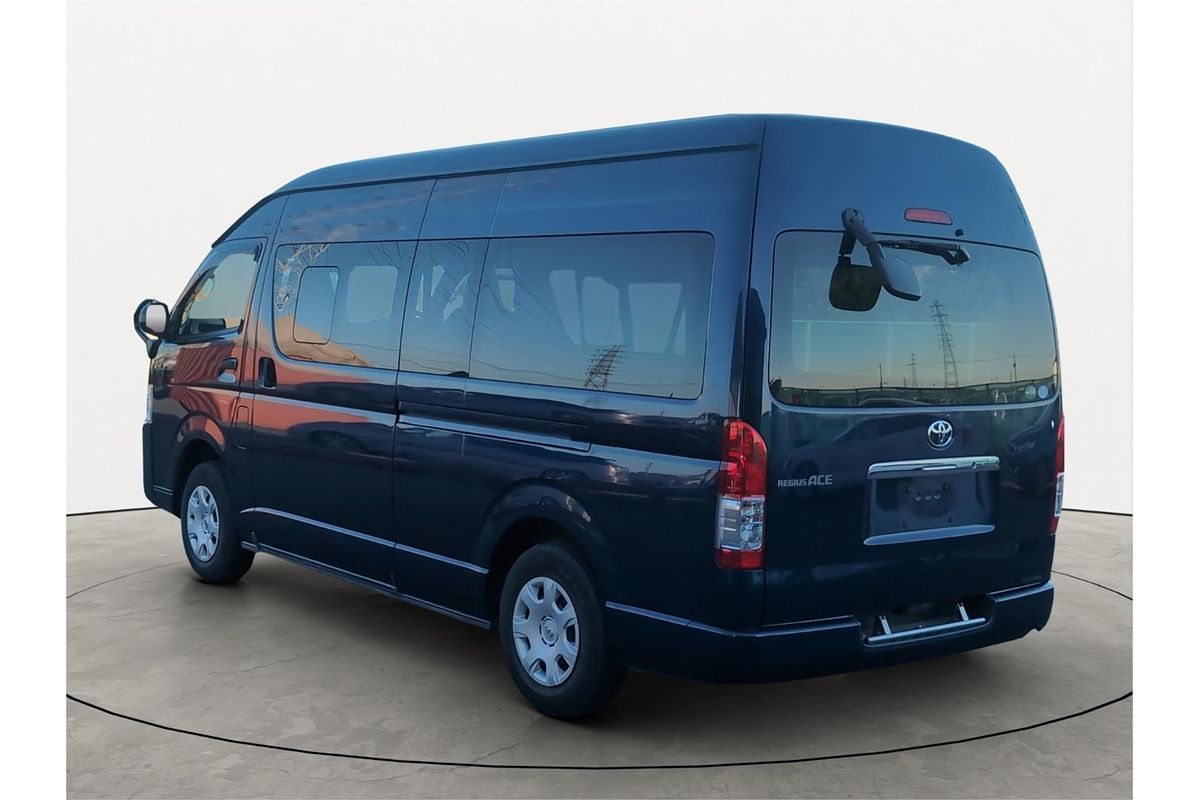 2015 Toyota Hiace Wide Long DX GL Package 4WD
