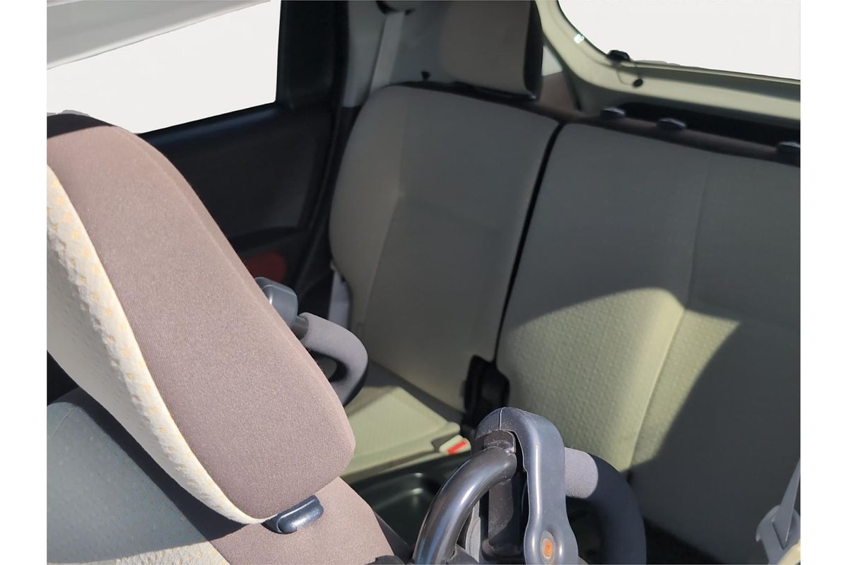 2018 Toyota Porte F Welcab