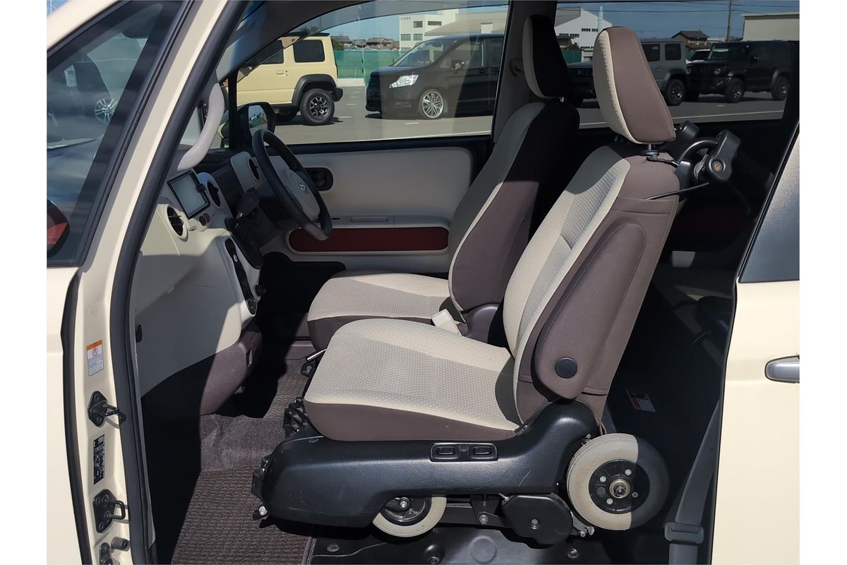 2018 Toyota Porte F Welcab