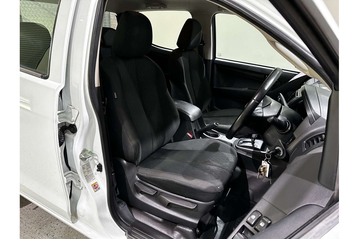 2018 Isuzu D-MAX SX High Ride  Rear Wheel Drive