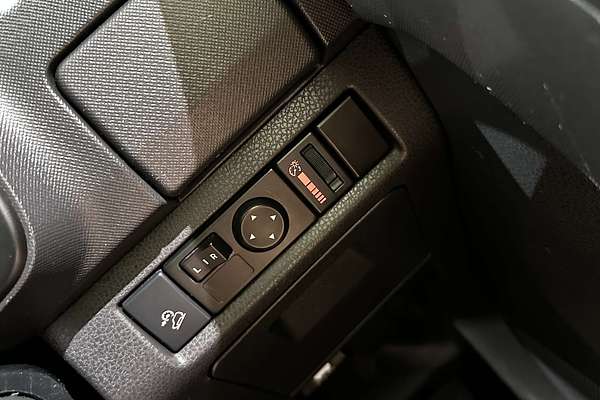 2018 Isuzu D-MAX SX High Ride  Rear Wheel Drive