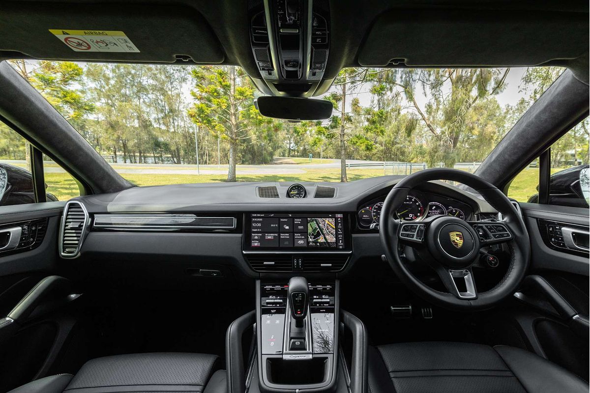 2020 Porsche Cayenne Turbo S E-Hybrid 9YB