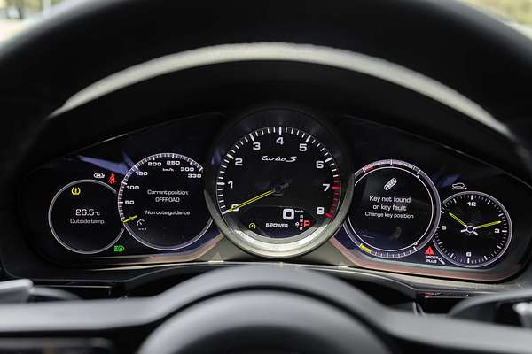 2020 Porsche Cayenne Turbo S E-Hybrid 9YB