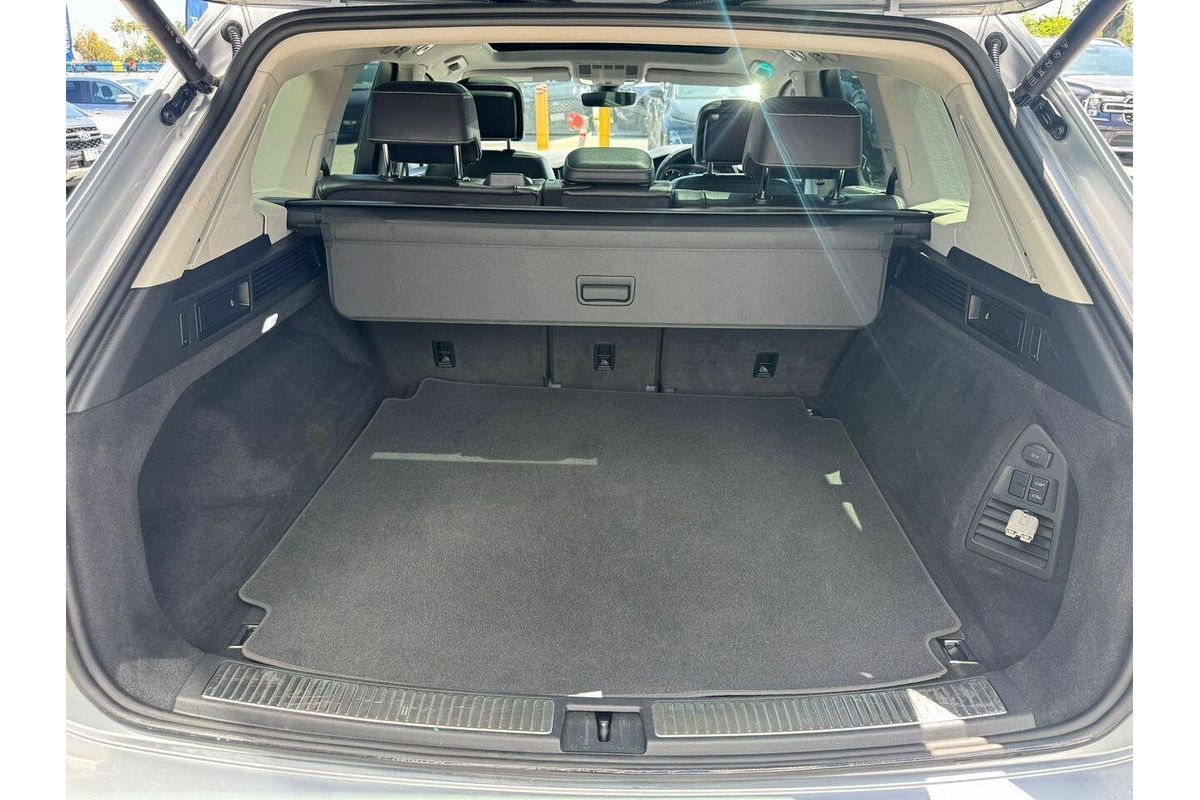 2022 Volkswagen Touareg 210TDI Elegance CR