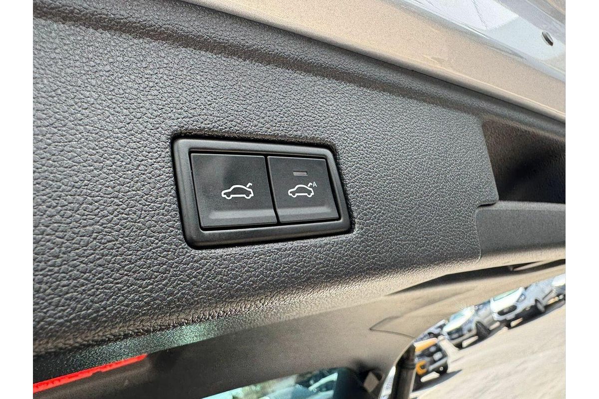 2022 Volkswagen Touareg 210TDI Elegance CR