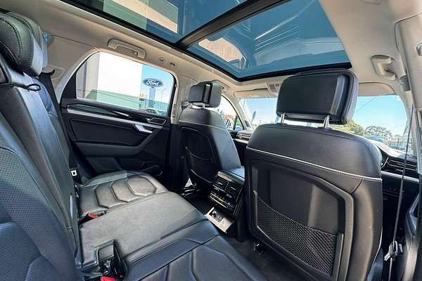 2022 Volkswagen Touareg 210TDI Elegance CR