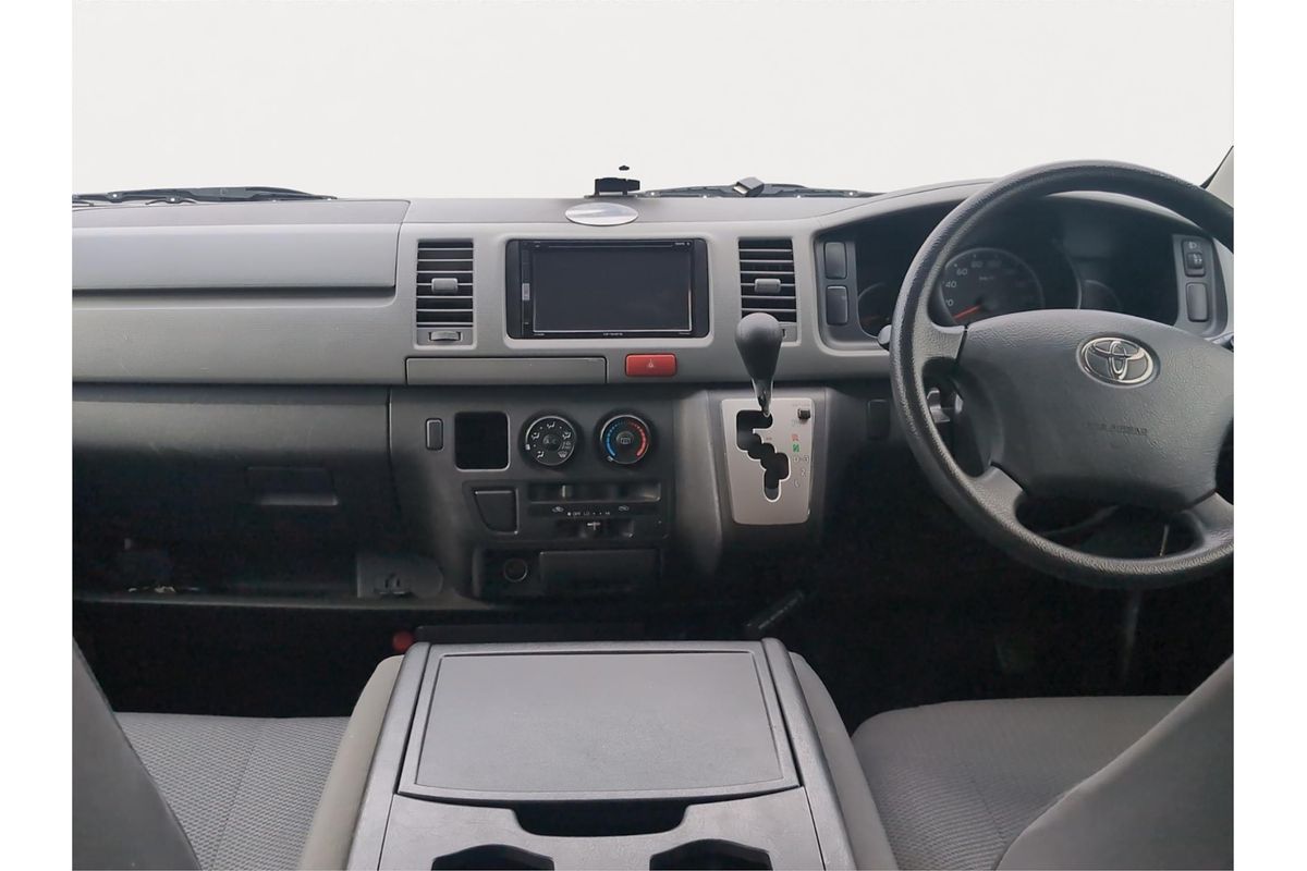 2013 Toyota Hiace 4WD