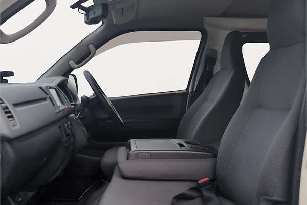 2013 Toyota Hiace 4WD