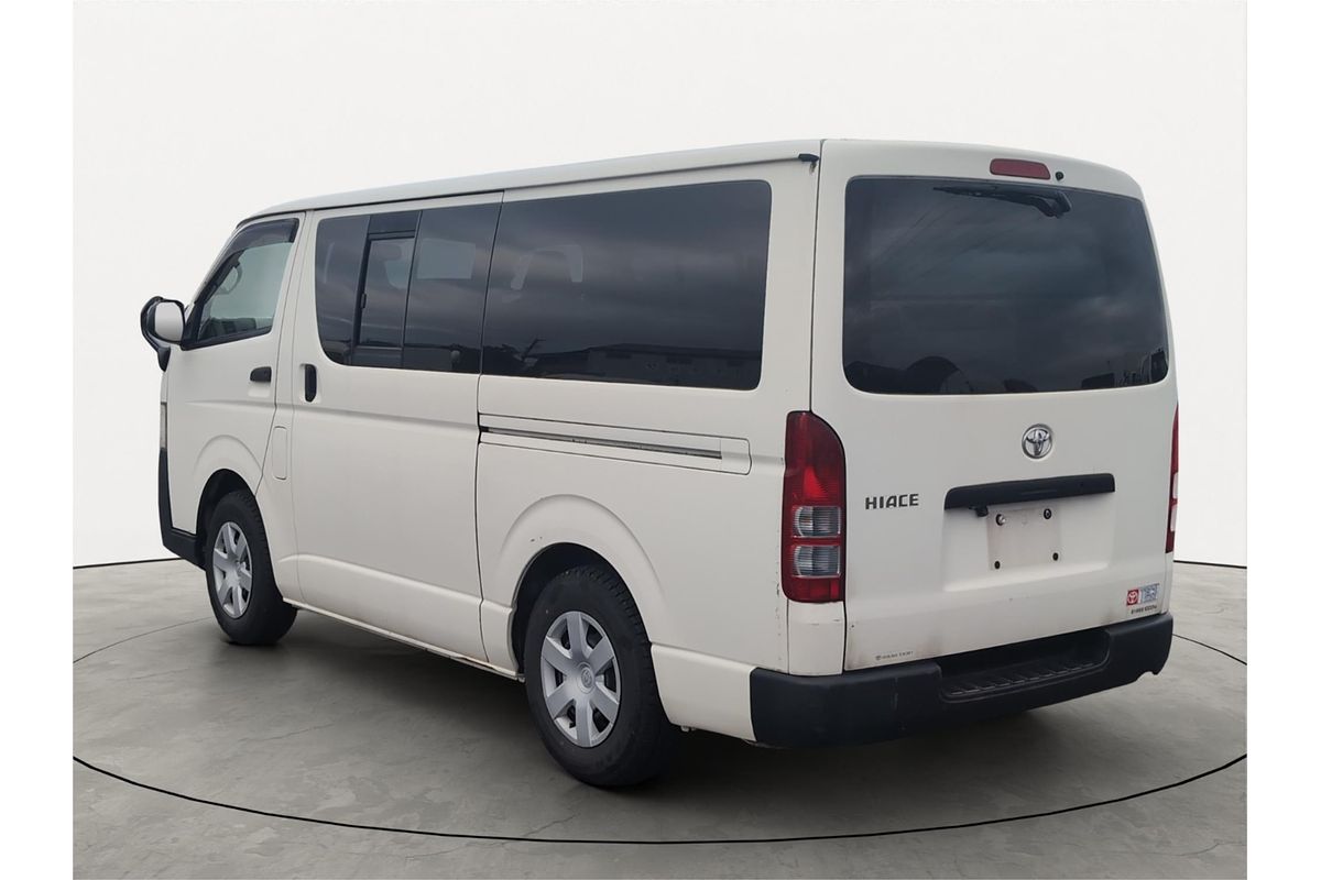 2013 Toyota Hiace 4WD