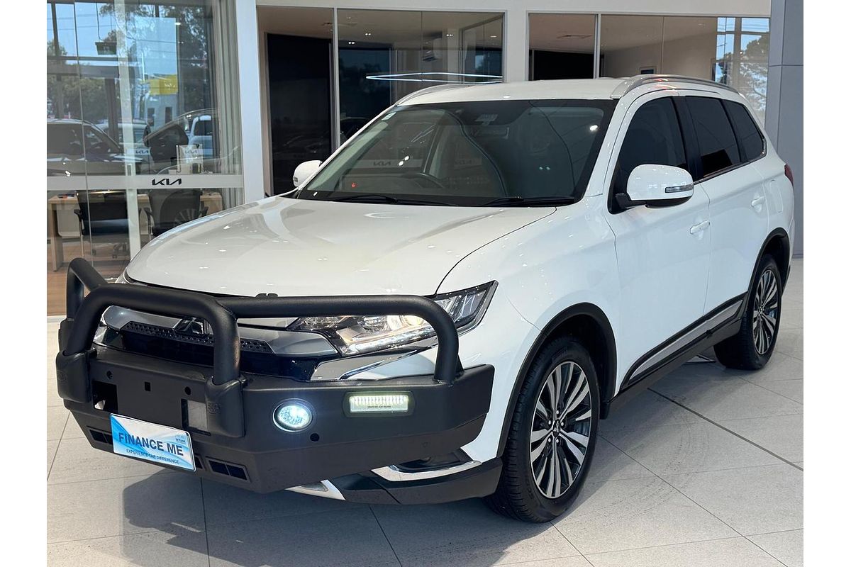 2020 Mitsubishi Outlander LS ZL