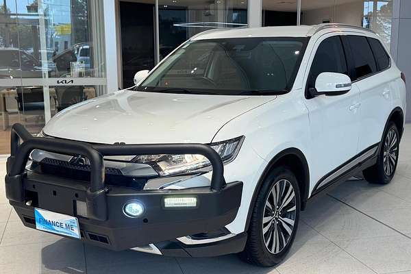 2020 Mitsubishi Outlander LS ZL