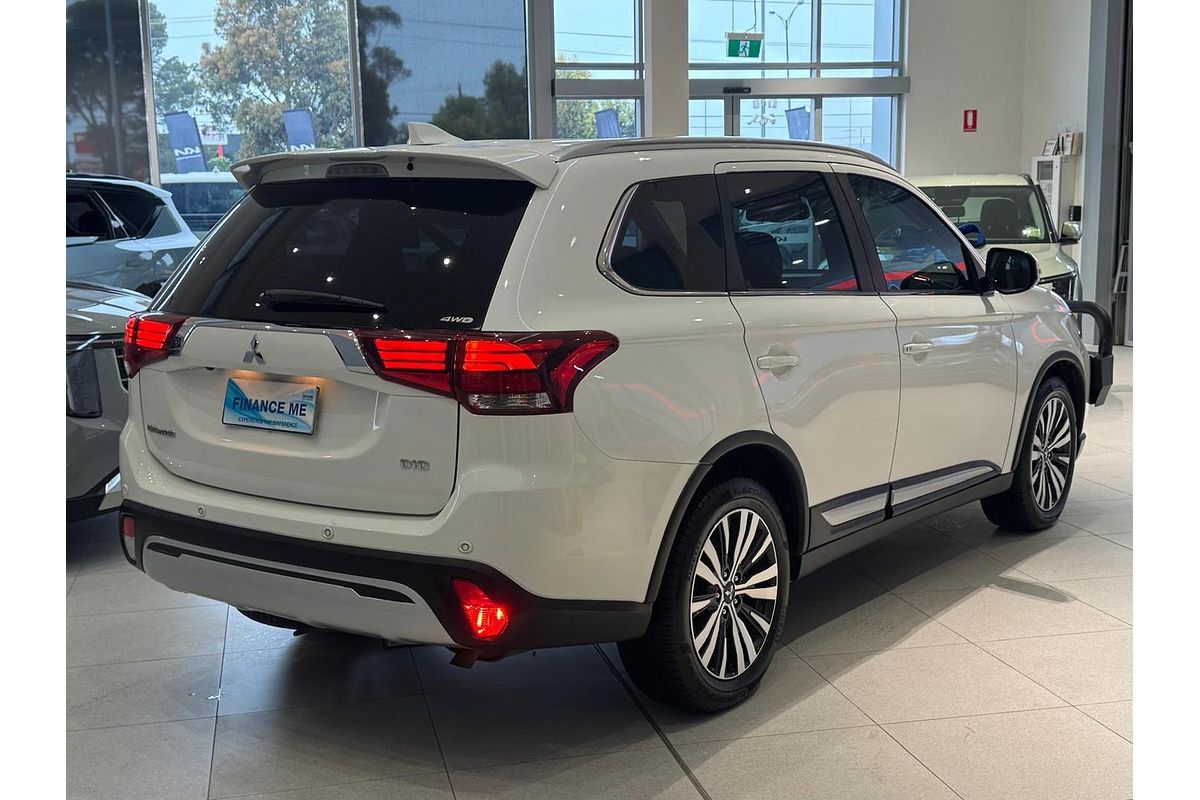 2020 Mitsubishi Outlander LS ZL