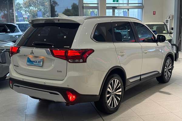 2020 Mitsubishi Outlander LS ZL
