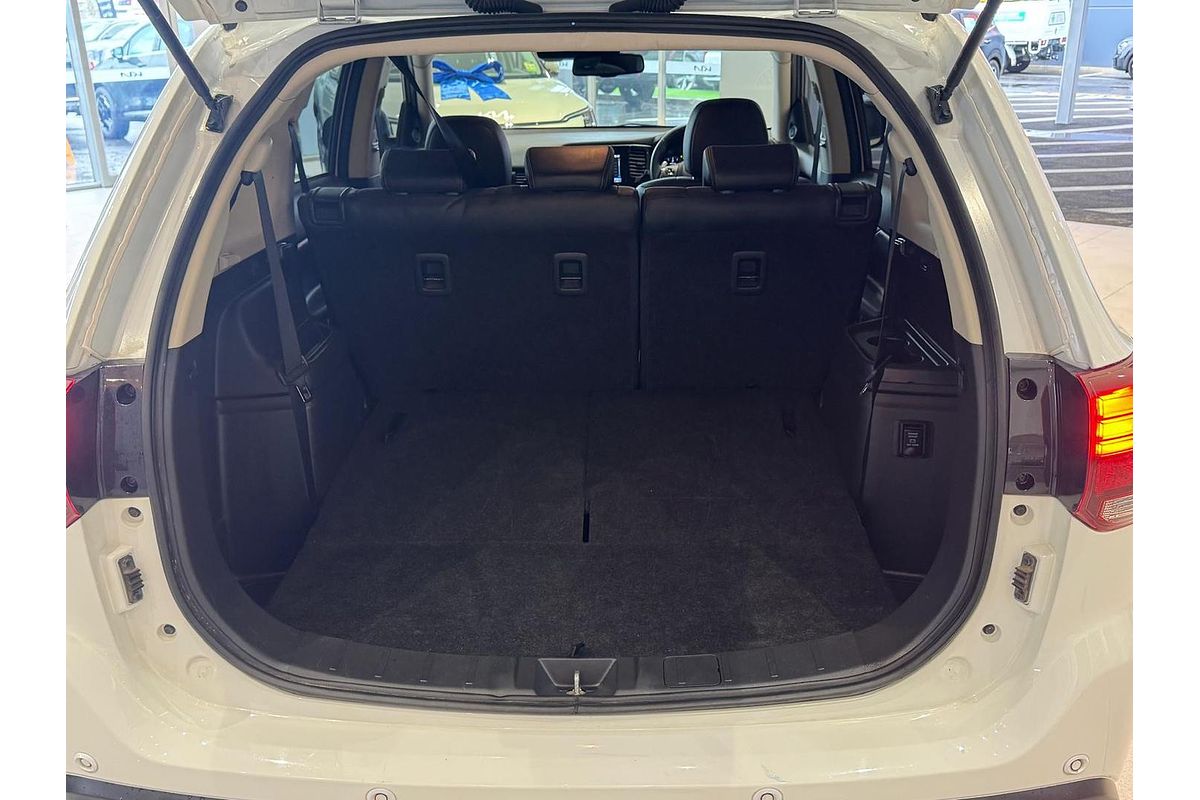 2020 Mitsubishi Outlander LS ZL