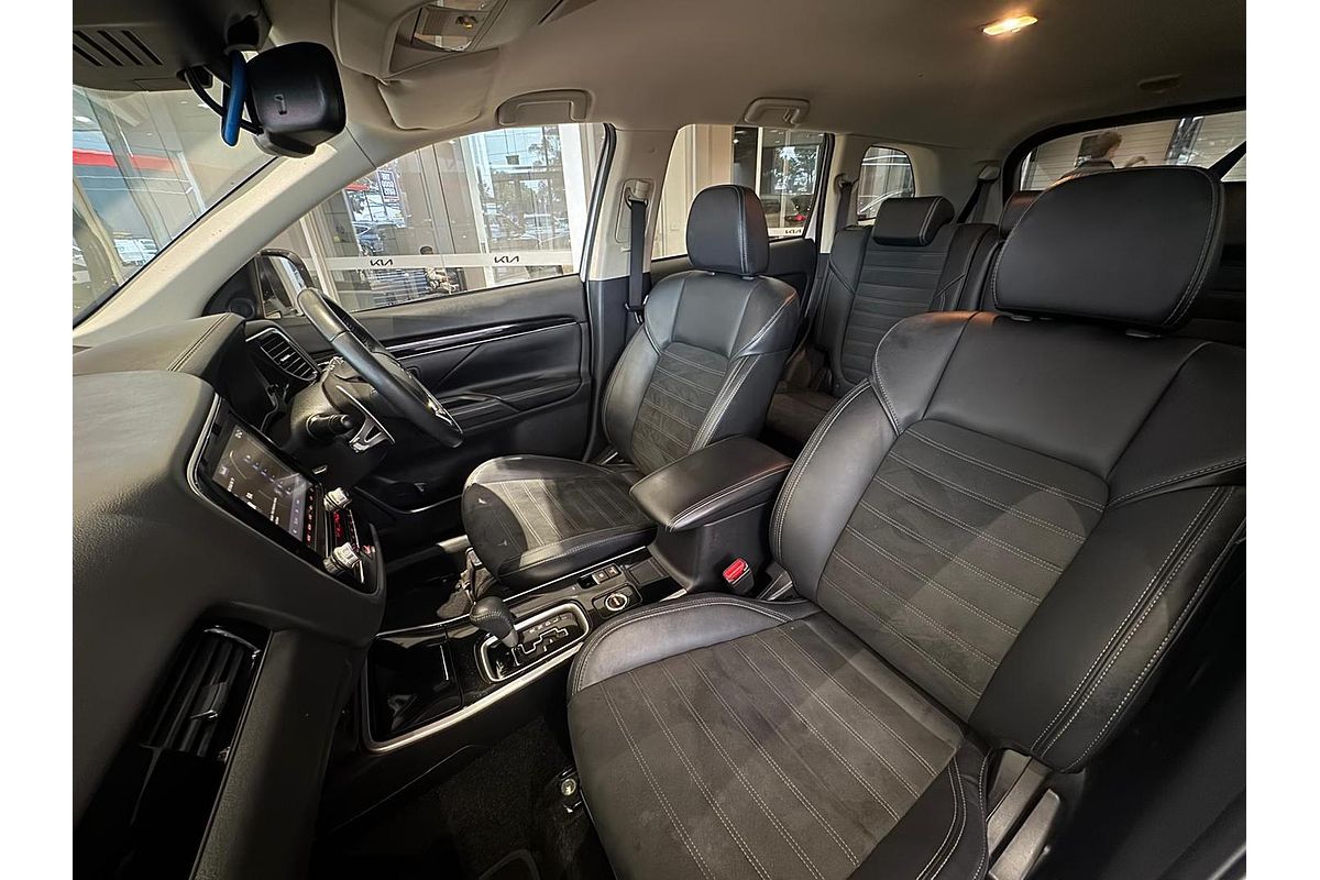 2020 Mitsubishi Outlander LS ZL