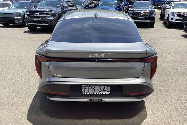 2025 Kia K4 GT-Line CL4m