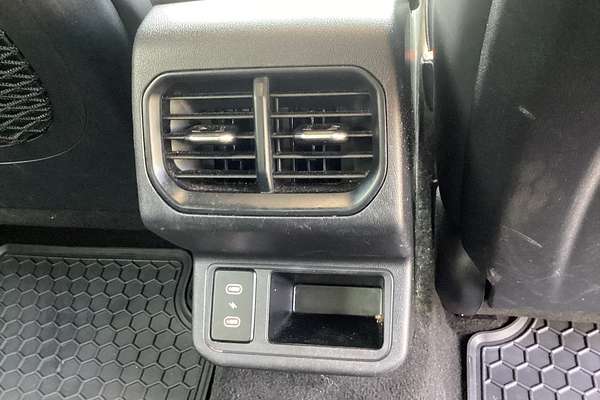 2025 Kia K4 GT-Line CL4m