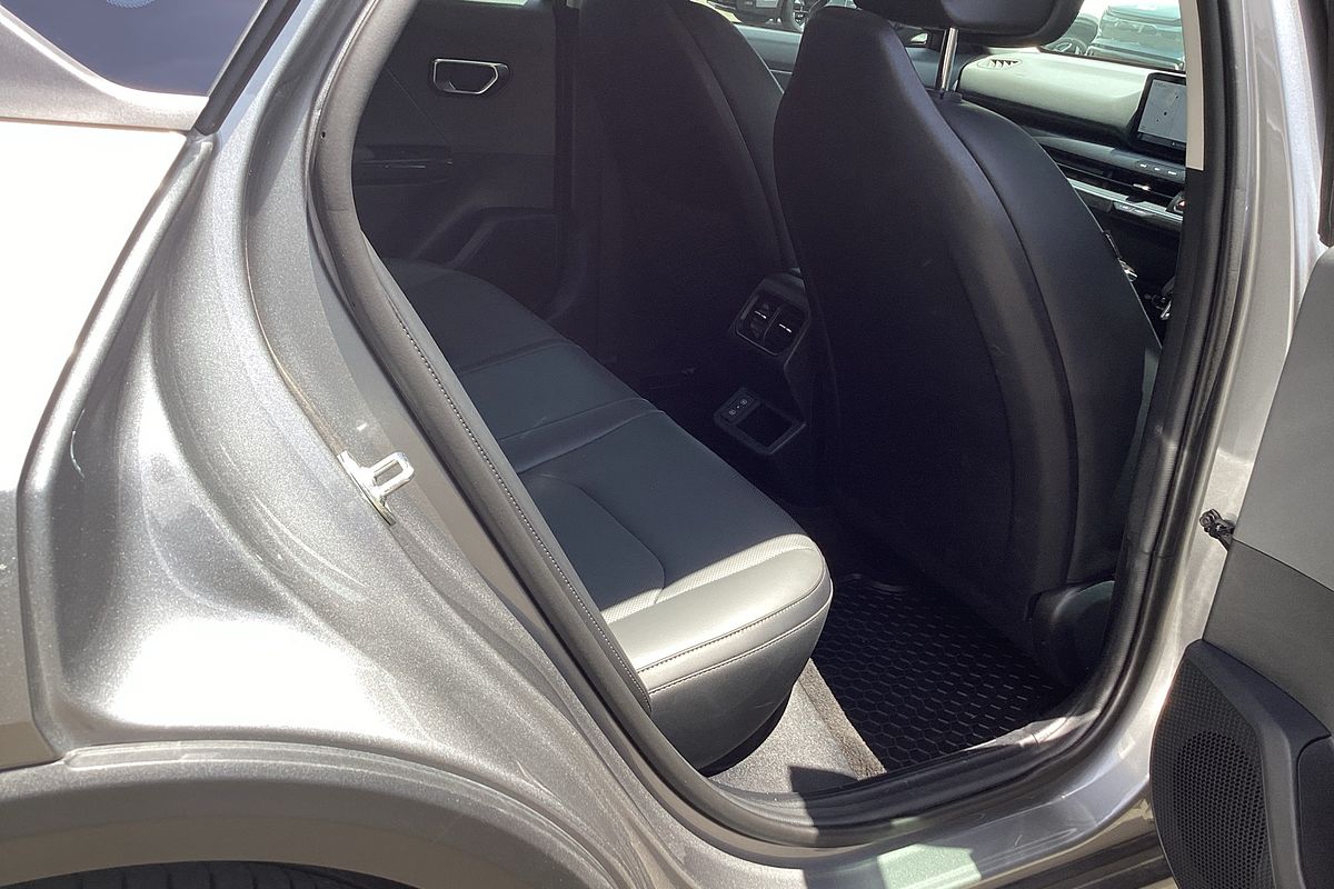 2025 Kia K4 GT-Line CL4m