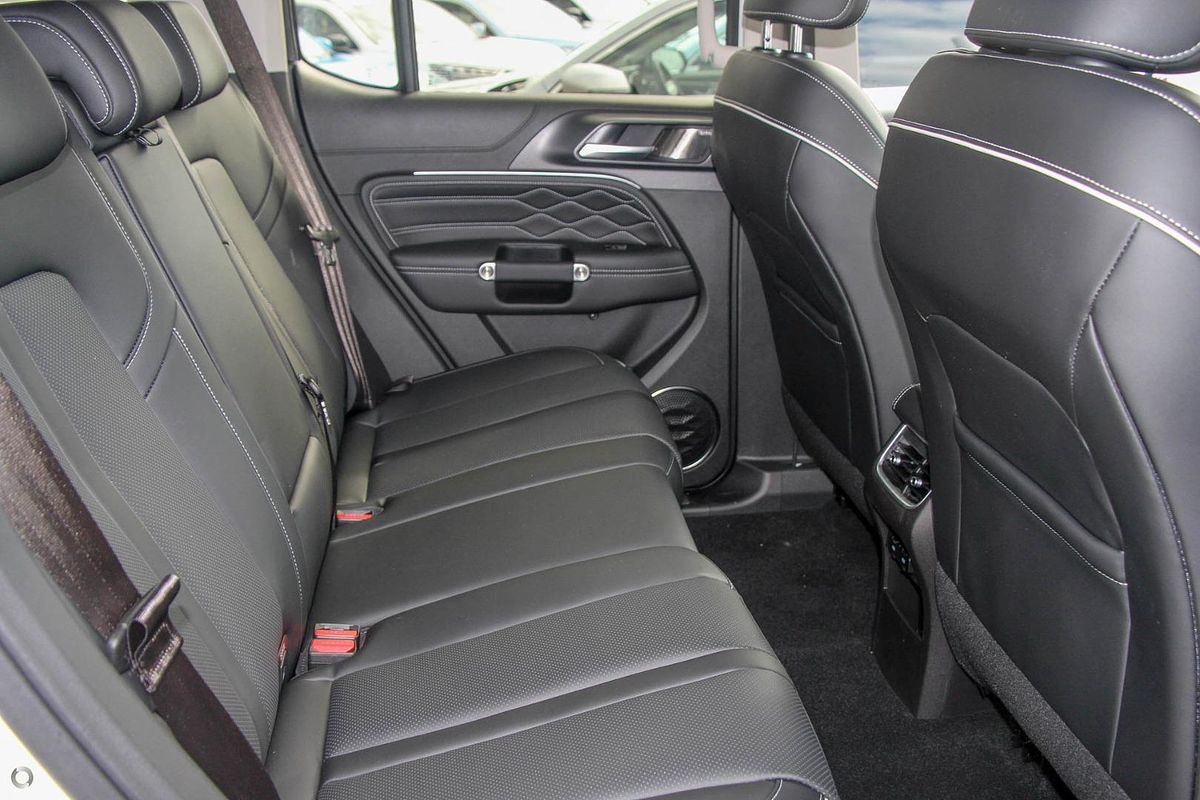 2025 GWM Tank 300 Ultra P01