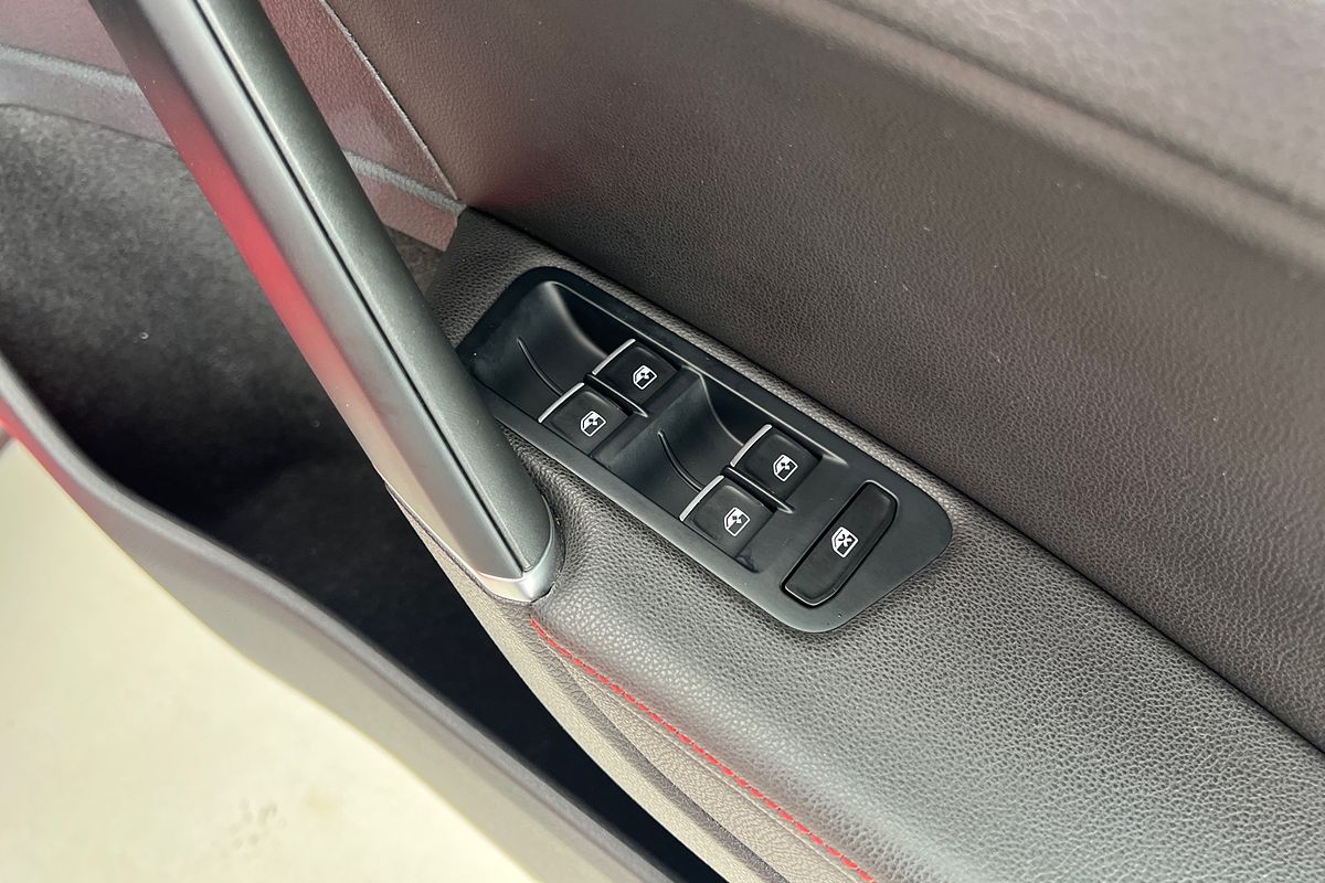 2019 Volkswagen Golf GTI 7.5