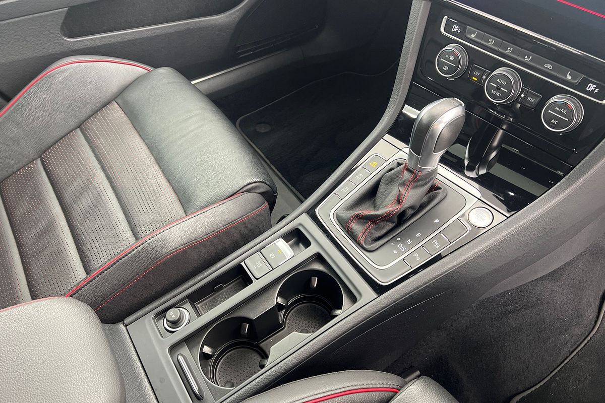 2019 Volkswagen Golf GTI 7.5