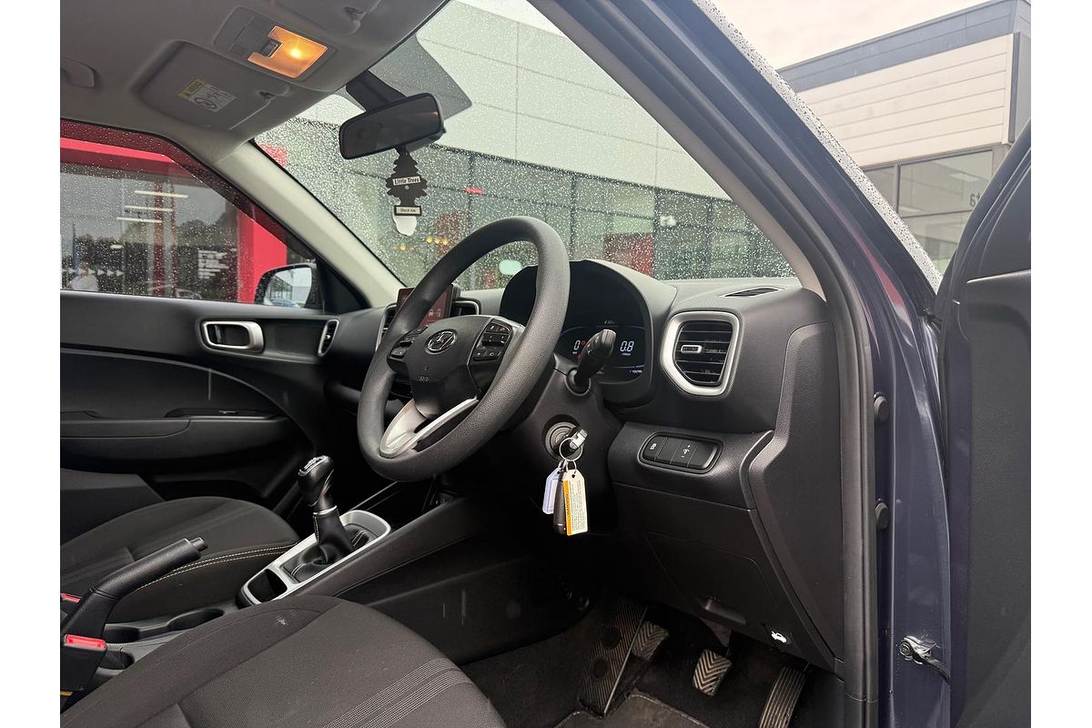 2022 Hyundai Venue QX.V5