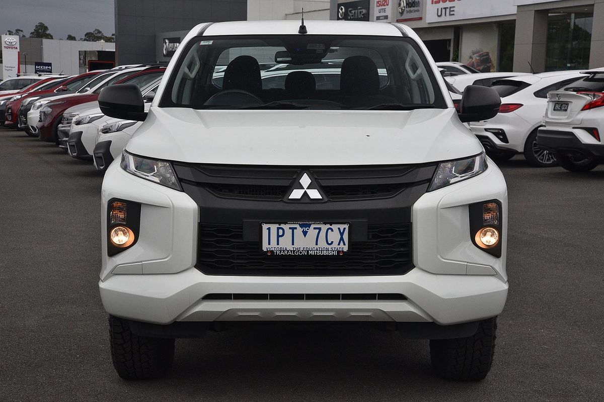 2019 Mitsubishi Triton GLX+ MR 4X4