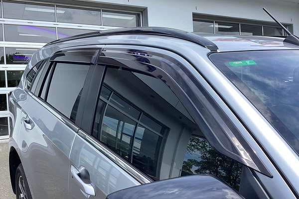 2025 Isuzu MU-X LS-T