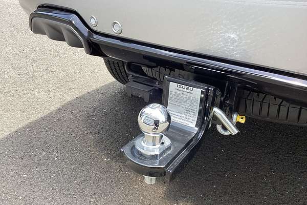 2025 Isuzu MU-X LS-T