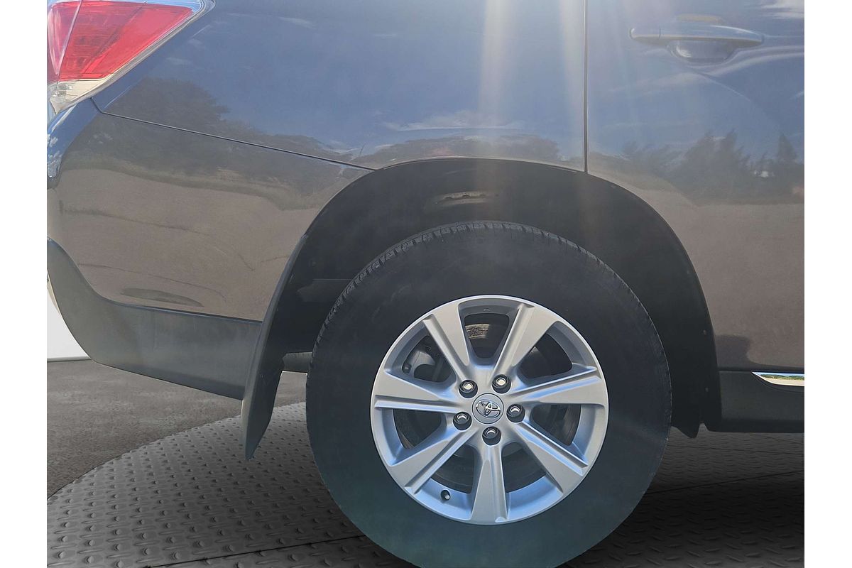 2013 Toyota Kluger KX-R GSU45R