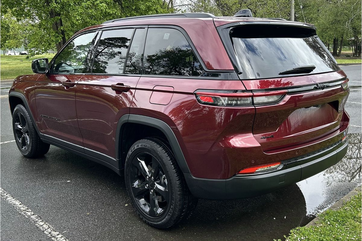 2024 Jeep Grand Cherokee Night Eagle WL