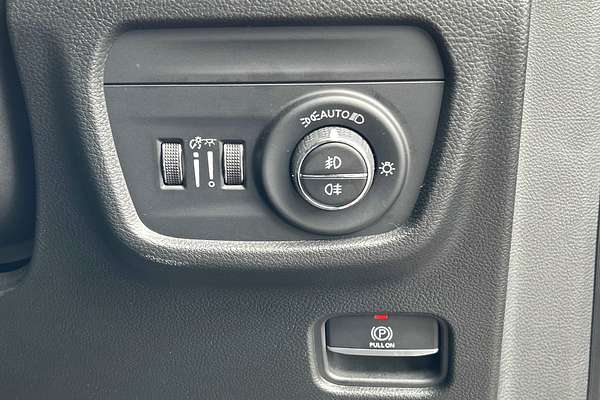 2024 Jeep Grand Cherokee Night Eagle WL