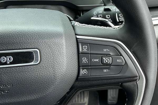 2024 Jeep Grand Cherokee Night Eagle WL