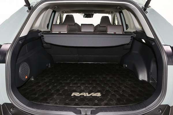 2024 Toyota RAV4 Edge AXAH54R